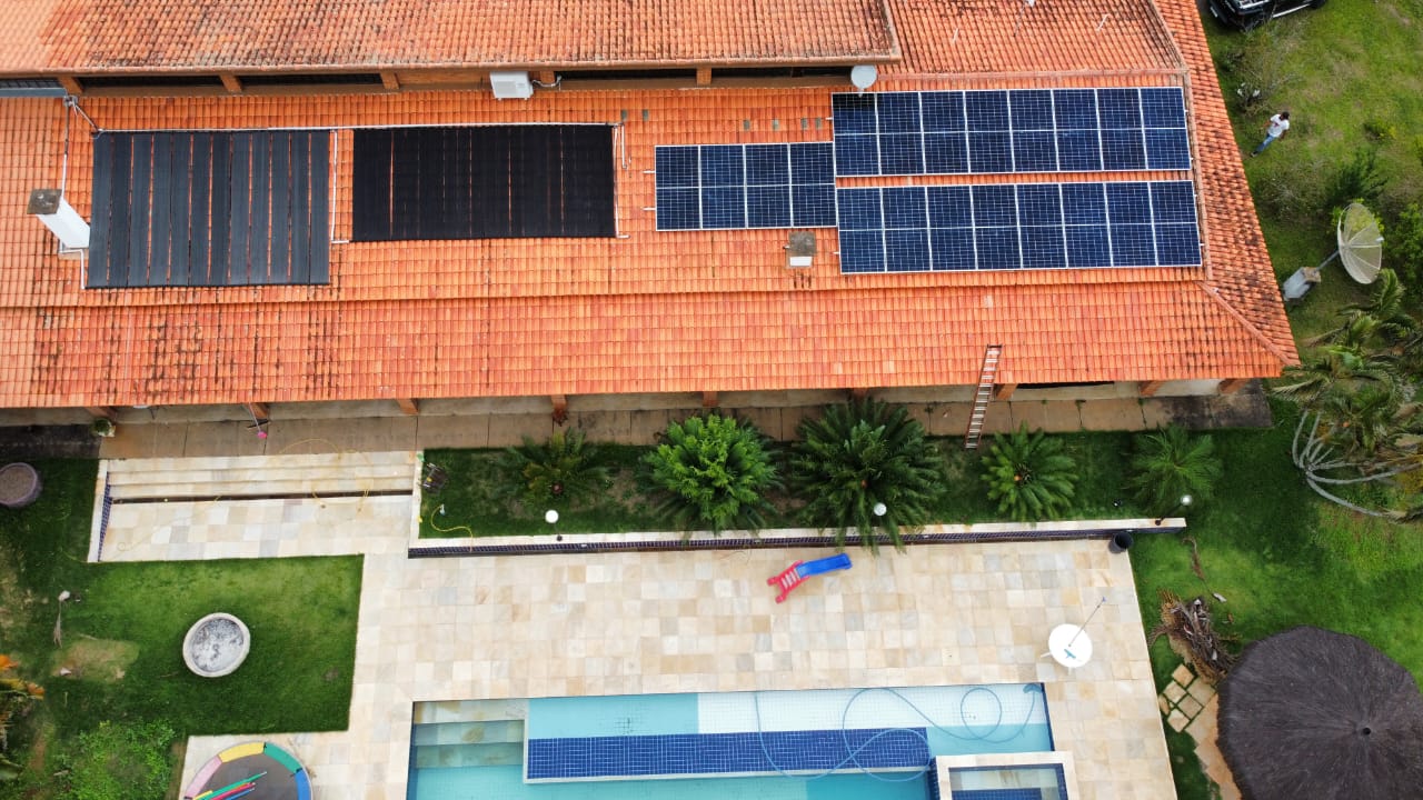Projeto fotovoltaico real acompanhado pela EvoluTrend