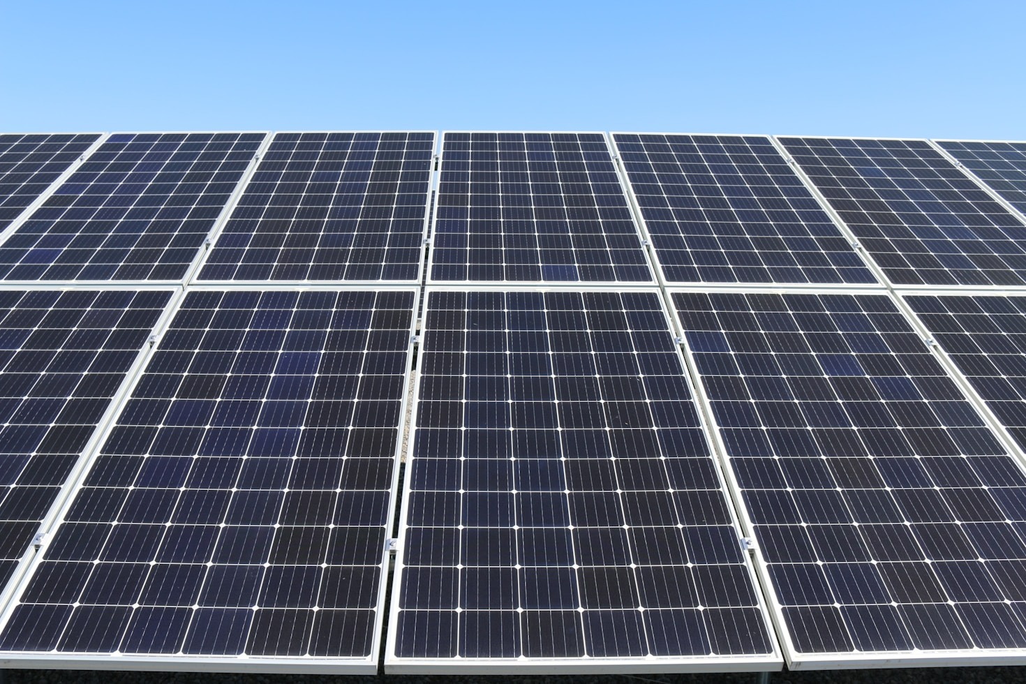 Dicas para Maximizar a Eficiência dos Painéis Solares